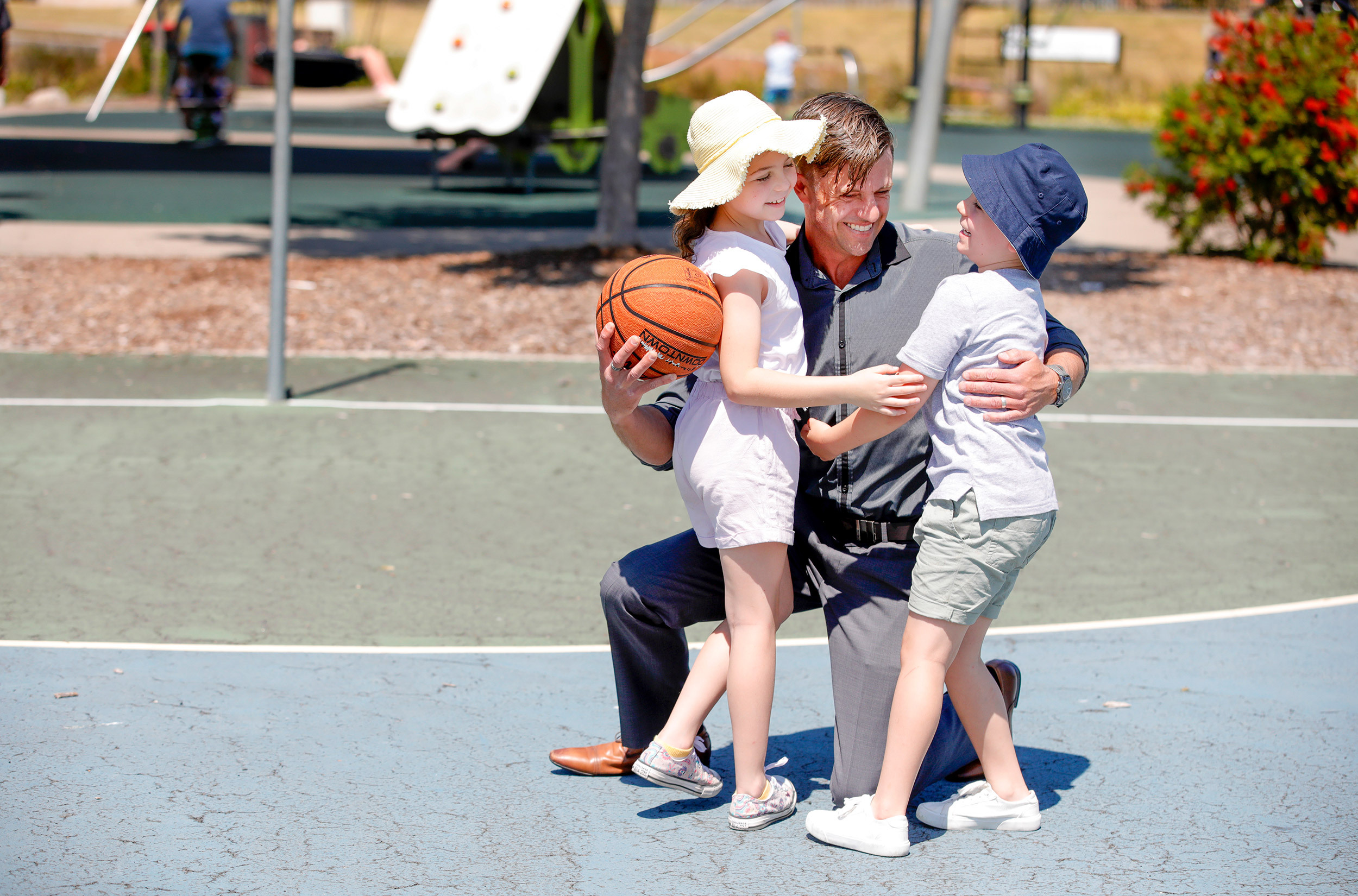 Dad Kids at park 2 2050x1650